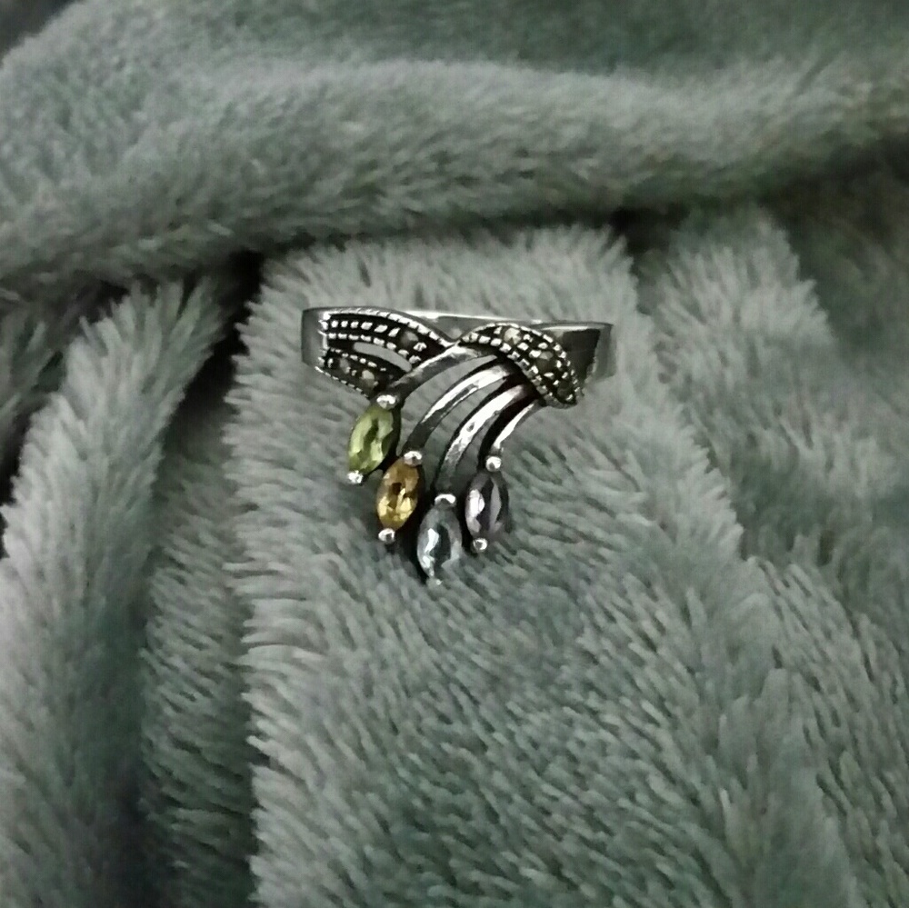 Sterling marcasite and multi gem "splash" ring